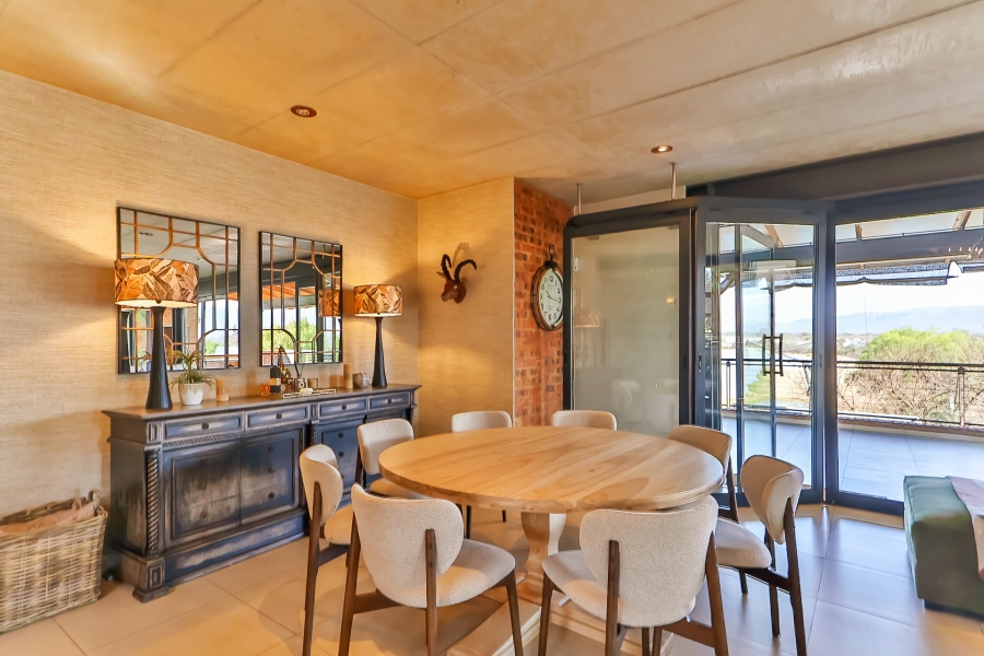 4 Bedroom Property for Sale in The Coves North West
